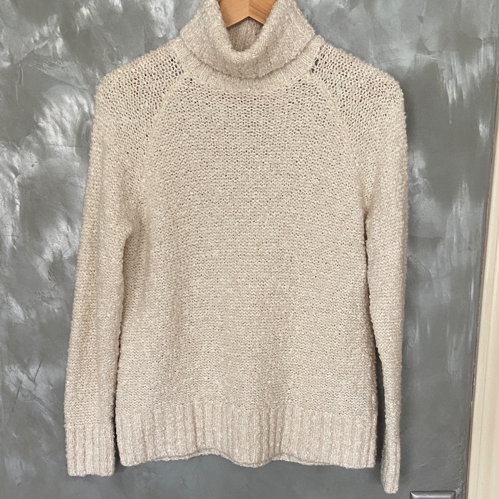 Club Monaco XS Turtleneck Sweater